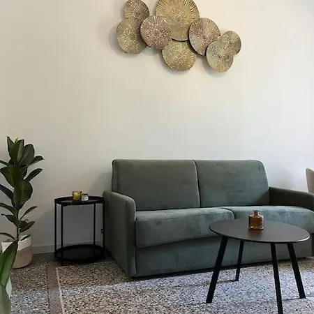 Сasa de vacaciones Le Cosy De La Cite Foulc Nimes