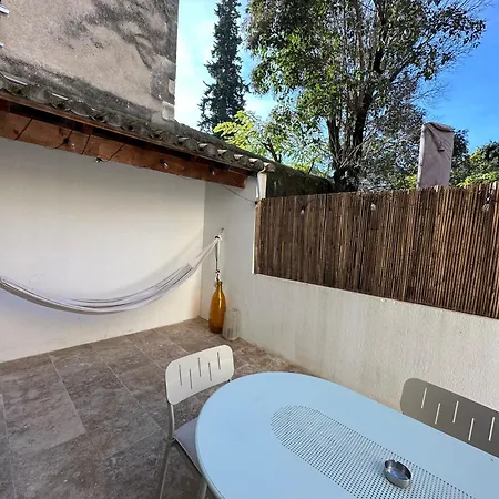 Le Cosy De La Cite Foulc Сasa de vacaciones Nimes